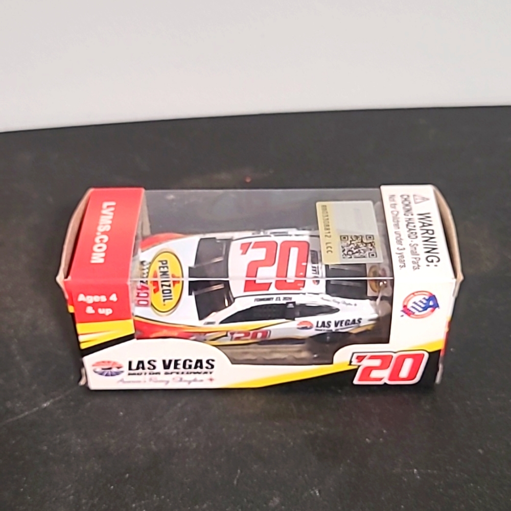 2020 Las Vegas Motor Speedway Pennzoil Matchbox Car in in Box